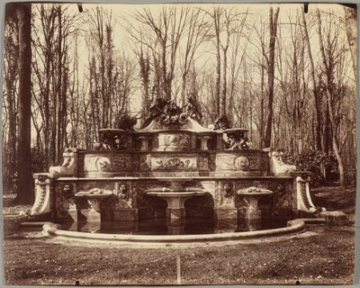 Grand Trianon, Mansart tálalószekrénye alkotó: Eugène Atget