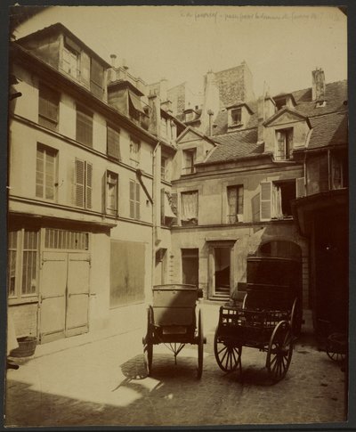 Régi ház, Rue de Fourcy, átjáró a negyedből Fourcy lakóházához alkotó: Eugène Atget