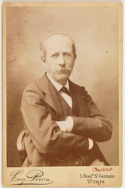 alkotó: Eugene Pirou