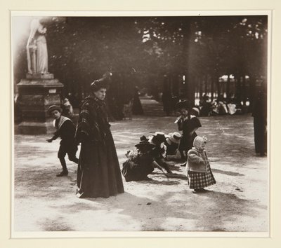 Gyerekek - Luxemburg kert alkotó: Eugène Atget