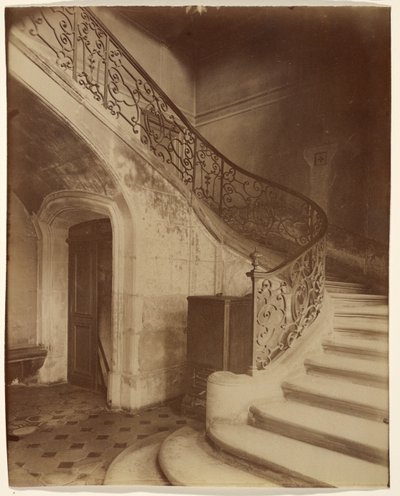 Hotel de la Brinvilliers, a méregkeverő, Rue Charles V 12 alkotó: Eugène Atget