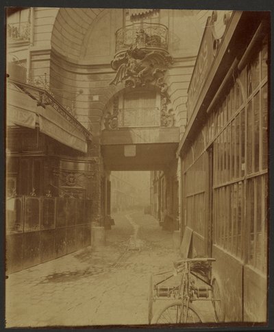 Sárkánykapu alkotó: Eugène Atget