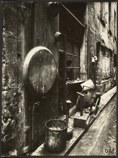 [Rue de la Reynie (Bádogosműhely, rue de la Reynie)) alkotó: Eugène Atget