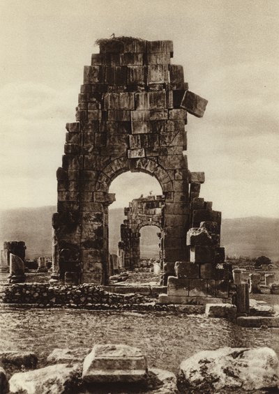 Volubillák, Hadrianus templomának romjai (f/w fotó) alkotó: European Photographer