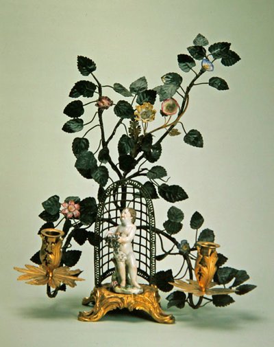 Ámor a kertben (porcelán és fémmegmunkálás) alkotó: European School