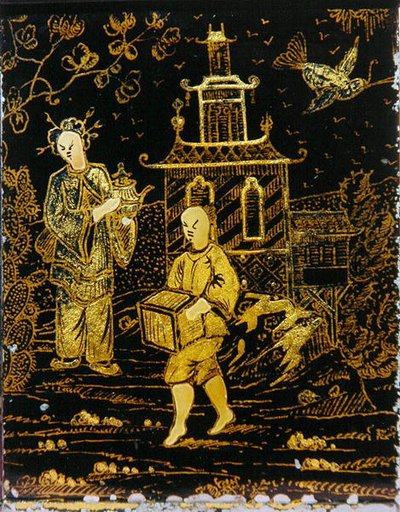 Tea Caddy kínai módra, hordárt és teáskannát cipelő hölgyet ábrázol (fém) alkotó: European School