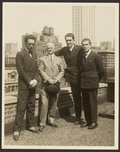 [F. Vecchi, Dr. Brinton, F. Azari és O.L. Foletti csoportképe] alkotó: Fedele Azari