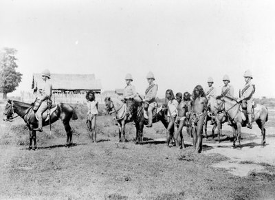 Dacoitsot a lovas gyalogság hozta be, 1890 körül alkotó: Felice Beato