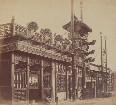 Üzletek és utca, Pekin kínai város, 1860. október alkotó: Felice Beato