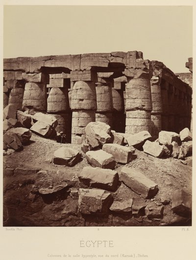Az oszlopcsarnok oszlopai, északi nézet. [Karnak, Théba] alkotó: Félix Bonfils