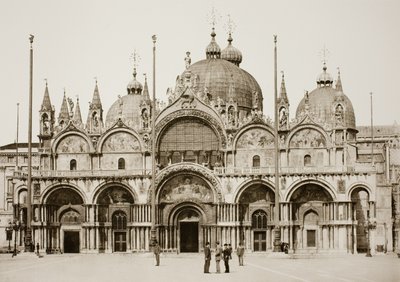 Névtelen (32) alkotó: Ferdinando Ongania