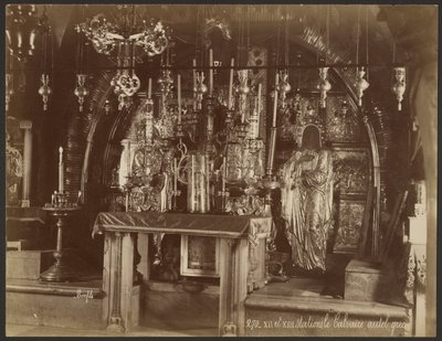 XII. és XIII. stáció, Kálvária, görög oltár alkotó: Félix Bonfils