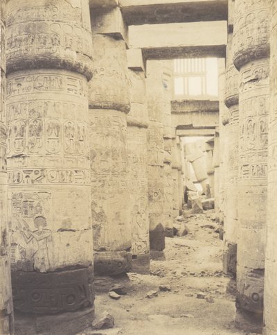 Karnak Théba, Palota - Hypostyle Hall - Window and Capitals of ..., 1851-52, nyomtatva 1853-54. alkotó: Félix Teynard