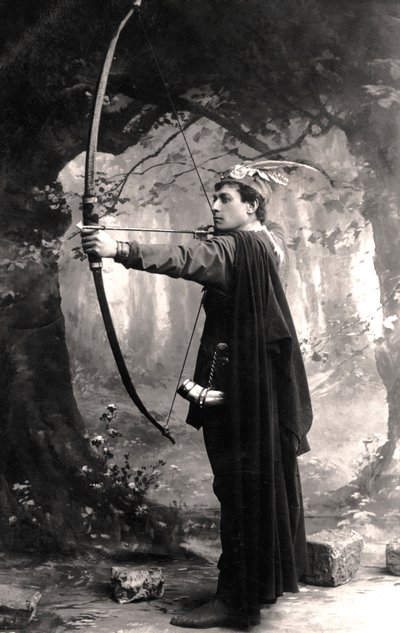 Lewis Waller 1860-1915, angol színész, 1907. alkotó: Foulsham and Banfield