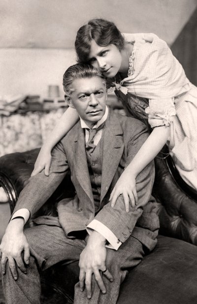 Marie Lohr 1890-1975 és E Holman Clark 1864-1925, XX. század eleje. alkotó: Foulsham and Banfield