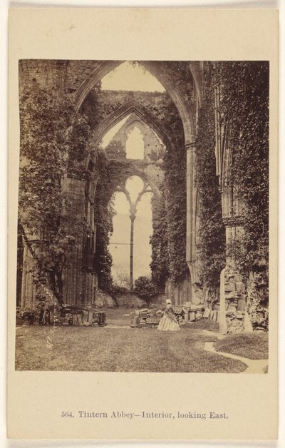 Tintern apátság - belső tér, kelet felé nézve alkotó: Francis Bedford