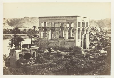A fáraó ágya, Philai, a Nagy Templomból alkotó: Francis Frith