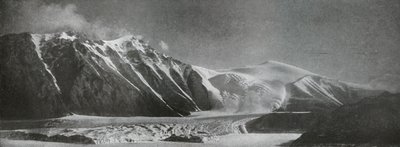 Mount England and the New Glacier, c1911, 1913. alkotó: Frank Debenham