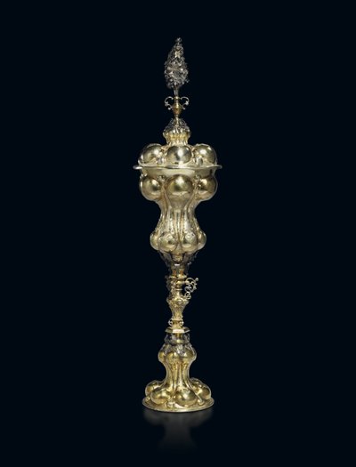 Csomagaranyozott pohár és borító, 1609-29 alkotó: Franz Fischer