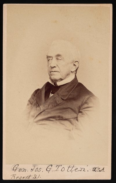 Joseph Gilbert Totten tábornok portréja 1788-1864, 1864 előtt. alkotó: Frederick Gutekunst