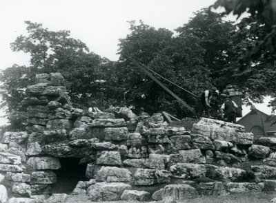 Az ElandAntelope Paddock építése a londoni állatkertben, 1924. június alkotó: Frederick William Bond