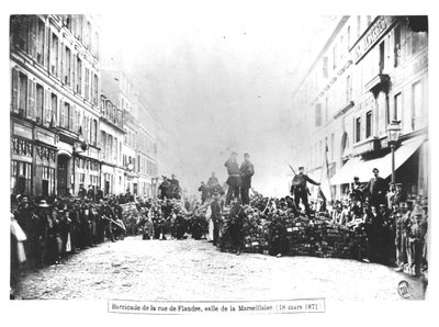 Barikád a Rue de Flandre-n, a párizsi kommün idején alkotó: French Photographer