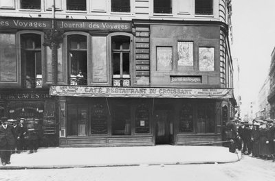 Cafe du Croissant Jean Jaures meggyilkolása után, sarok rue du Croissant rue Montmartre, Párizs, 1914 alkotó: French Photographer