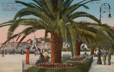 Cannes - Place du Casino és VII. Edward angol király szobra. 1913-ban feladott képeslap. alkotó: French Photographer