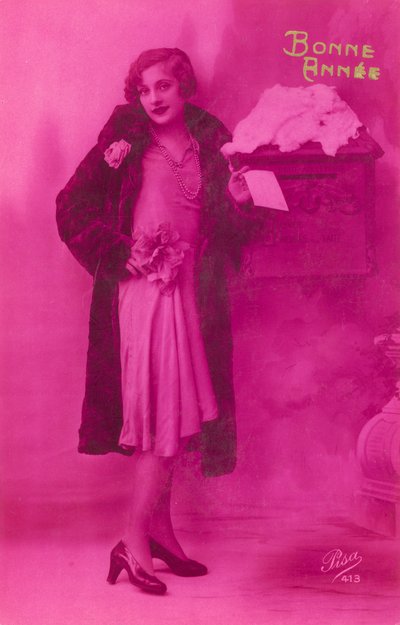 Elegáns lány készül, hogy tegye újévi üdvözlőlap alkotó: French Photographer