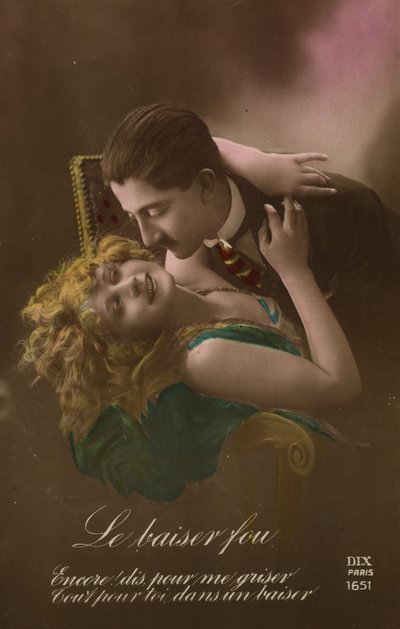 Ölelő pár alkotó: French Photographer