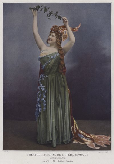 Georgette Brejean-Graviere a tündér szerepében Cendrillonban (színes fotó) alkotó: French Photographer