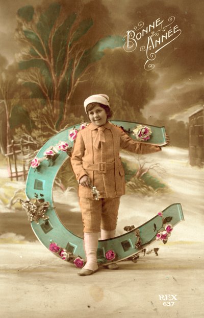 Lány nagy patkóval alkotó: French Photographer