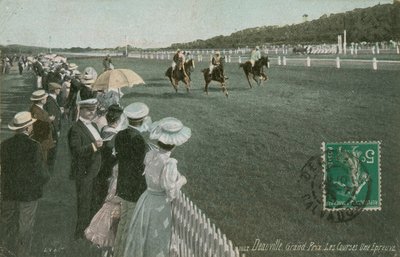 Lóverseny Deauville-ben. 1913-ban feladott képeslap. alkotó: French Photographer