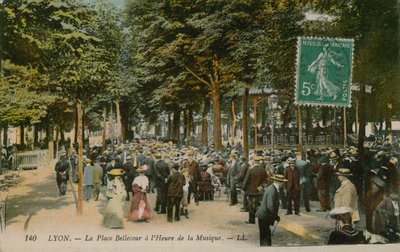 Lyon, Place Bellecour a zene idején alkotó: French Photographer