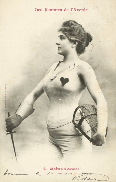 Fegyvermester, A Jövő Nője alkotó: French Photographer