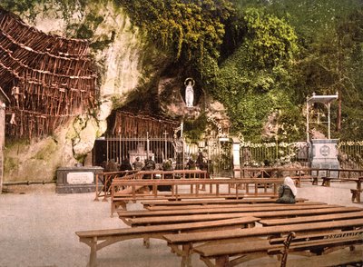 Lourdes-i Szűzanya, 1890-1900 alkotó: French Photographer