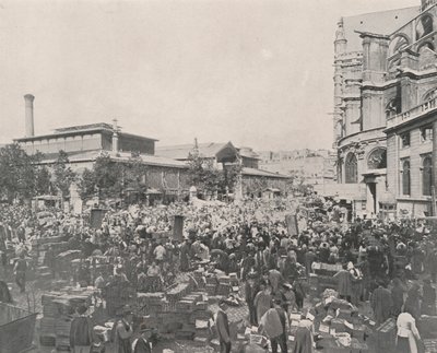 Párizs: Központi piac és a Szent Eustache-templom (f/w fotó) alkotó: French Photographer