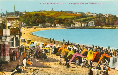 Saint-Jean-de-Luz, A strand és kilátás Ciboure-ra (színes fotó) alkotó: French Photographer