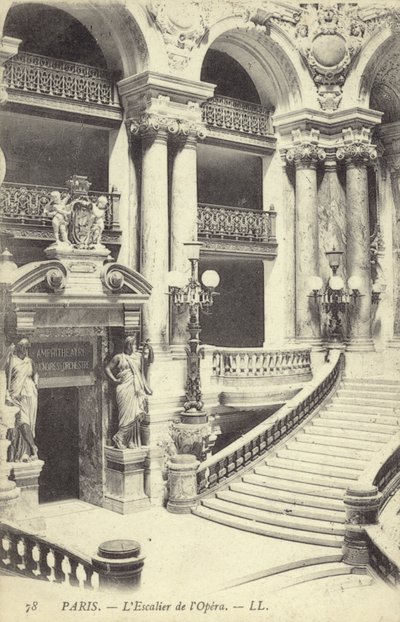 Az Opera lépcsőháza, Párizs alkotó: French Photographer