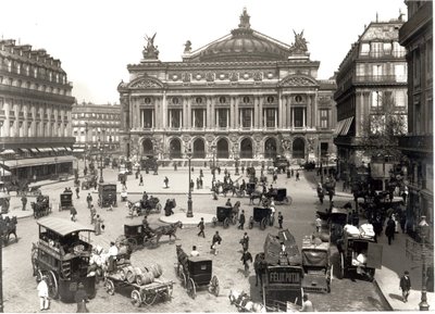 Kilátás a párizsi Operaházra, 1890-99 alkotó: French Photographer