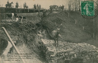 Villers-Cotterets. La Foret – Menier Hallali de Cerf legénysége silly-la-Poterie-ban. 1913-ban feladott képeslap. alkotó: French Photographer