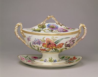 Fedett terén (porcelán) alkotó: French School