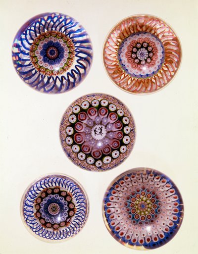 St. Louis koncentrikus Millefiori súlyok csoportja alkotó: French School