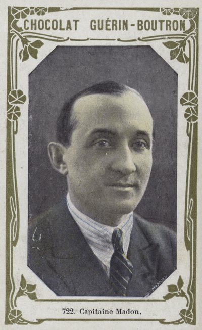 Madon kapitány (színes fotó) alkotó: French School