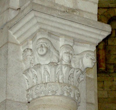 Három nőt ábrázoló nagybetűs alkotó: French School