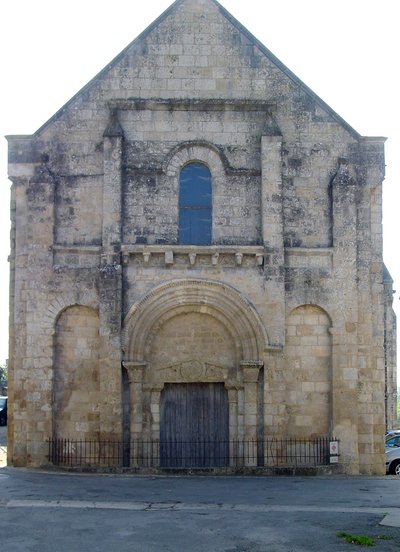 Szent Péter templom alkotó: French School