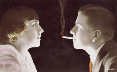 Pár cigarettával, 1917 alkotó: French School