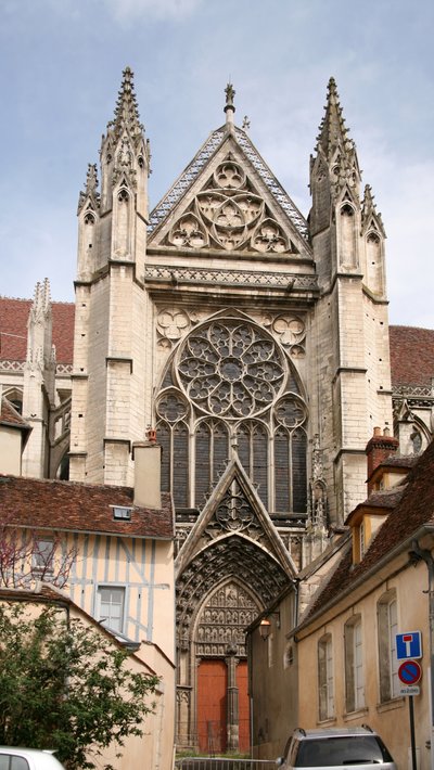 A déli homlokzat és a rózsaablak ábrázolása alkotó: French School