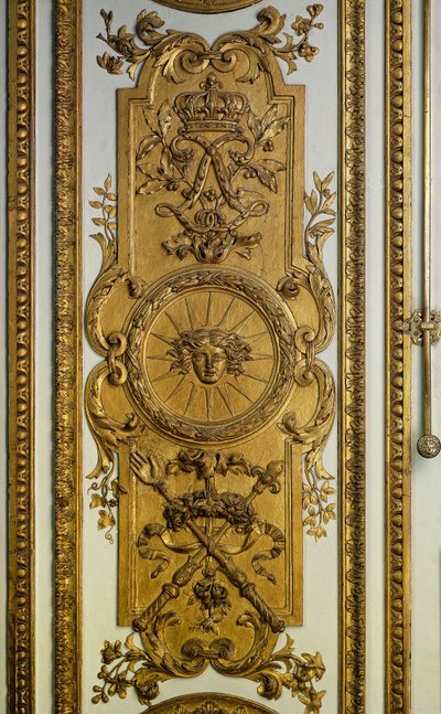 A Vénusz Szalon kapufája nappal és jogarral. 17. századi Versailles. Chateau Múzeum alkotó: French School