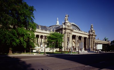 A Grand Palais homlokzata, amelyet Henri Deglane (1855-1931), Albert Louvet (1860-1936) és Albert Thomas (1847-1907) épített, 1897-1900 alkotó: French School